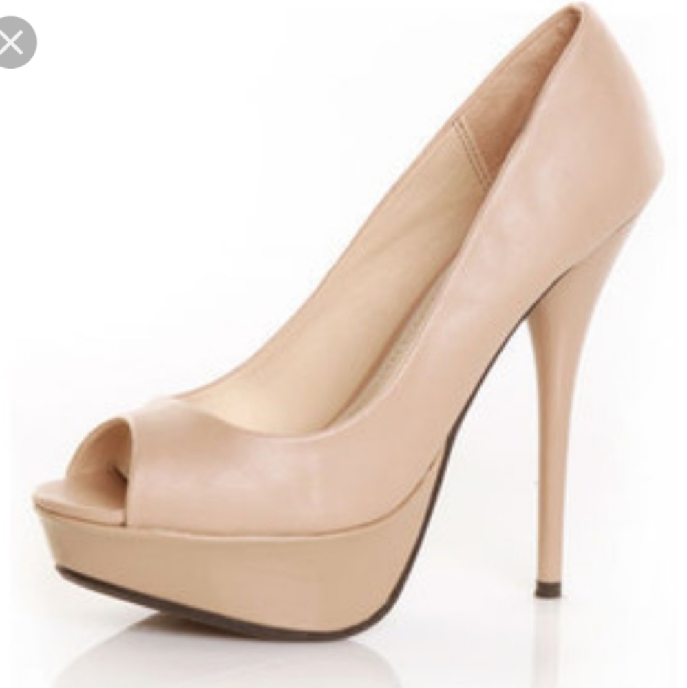 ALDO nude leather pumps